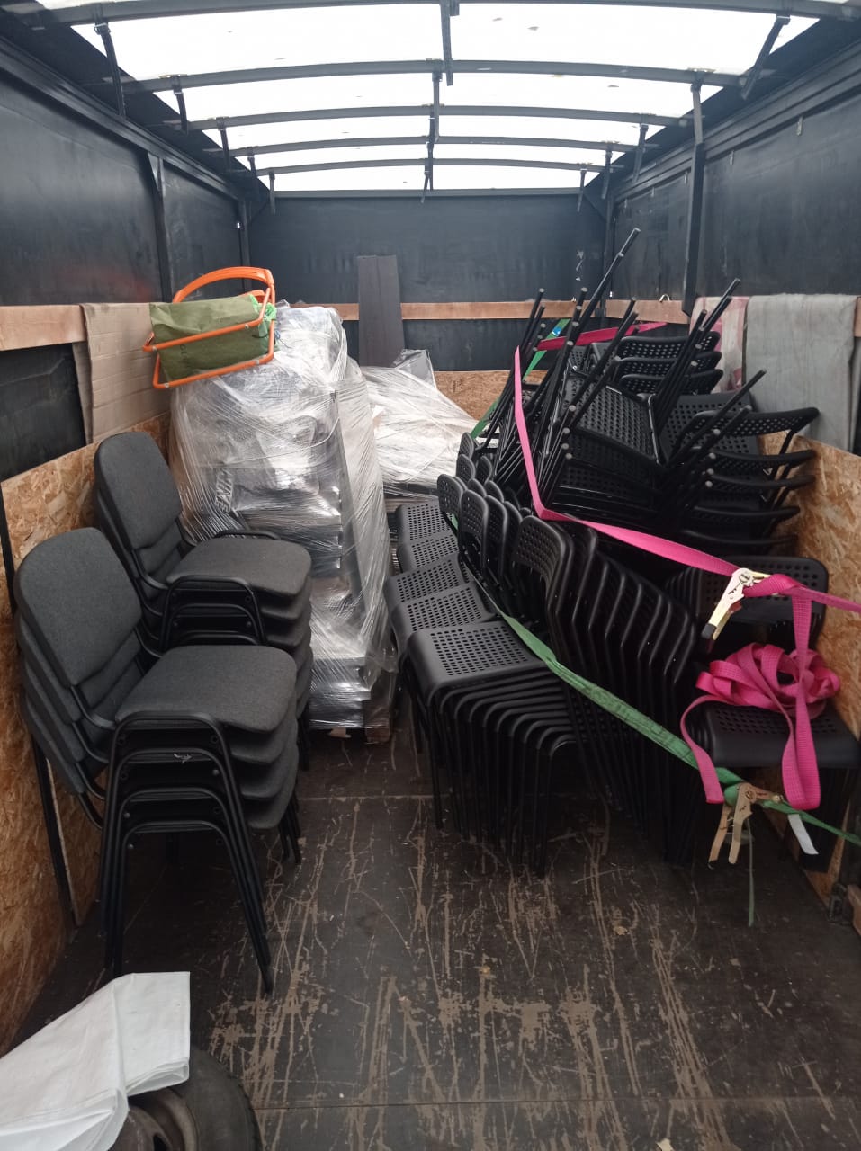 Мебель в  Санкт-Петербург